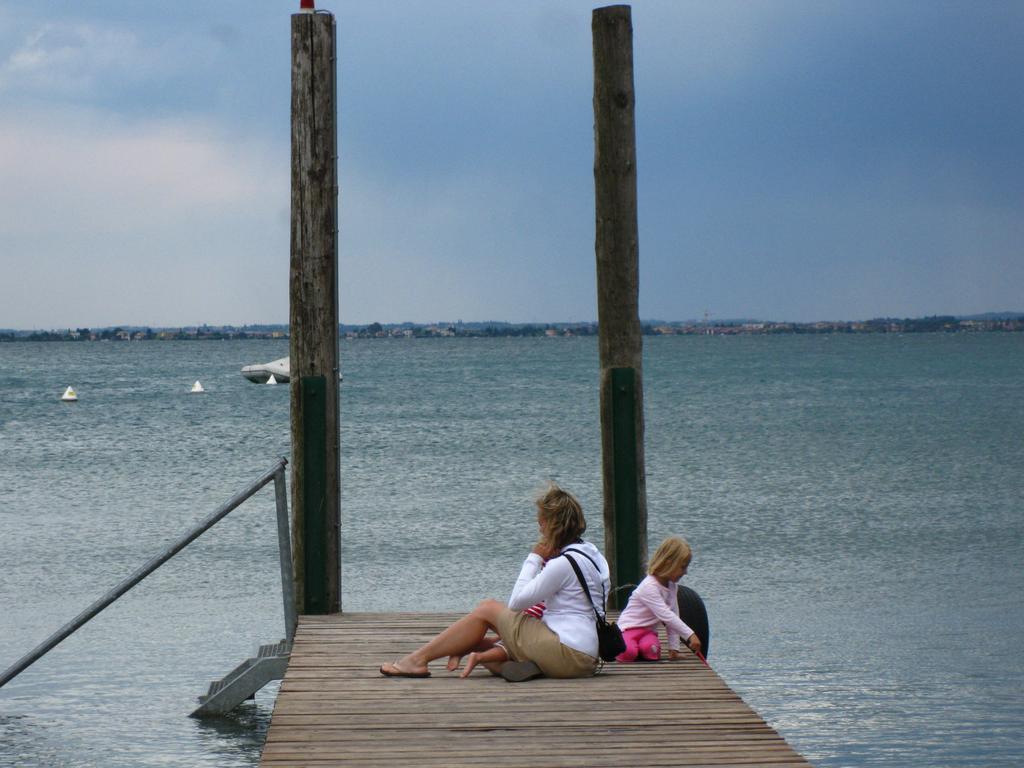 Camping Piantelle Moniga del Garda Extérieur photo