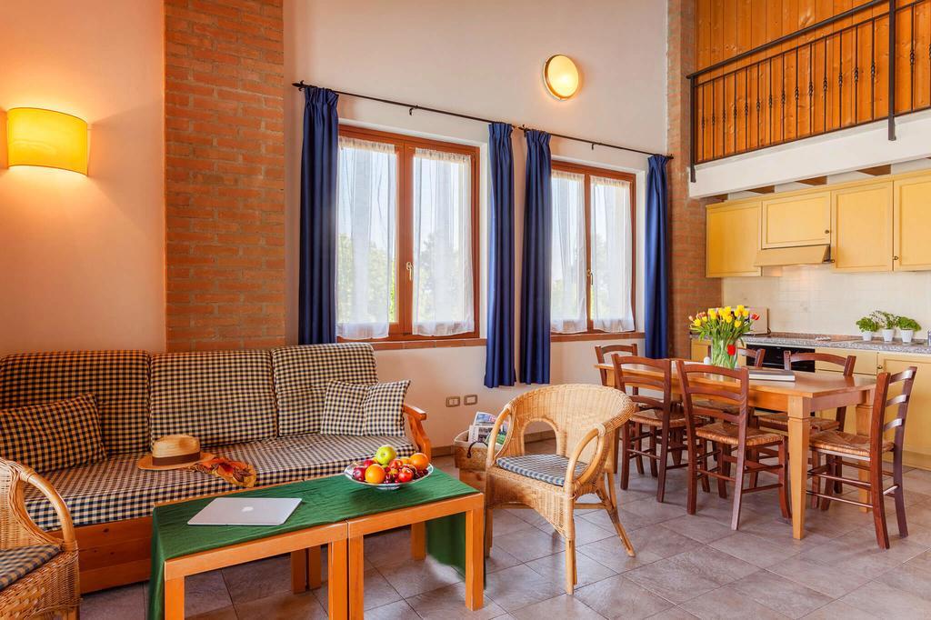 Camping Piantelle Moniga del Garda Extérieur photo